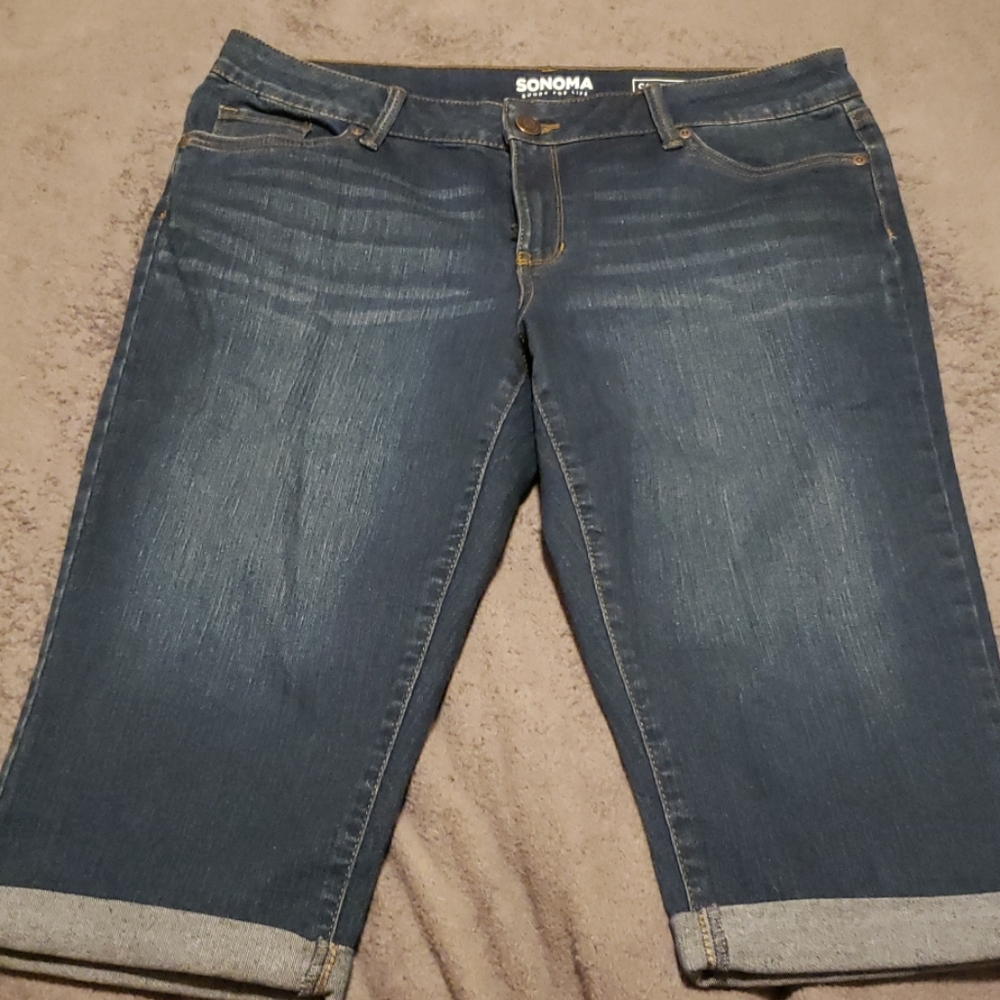 Capri Pants